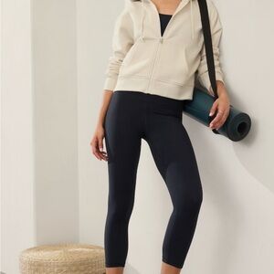 Athleta Crop Legging Navy